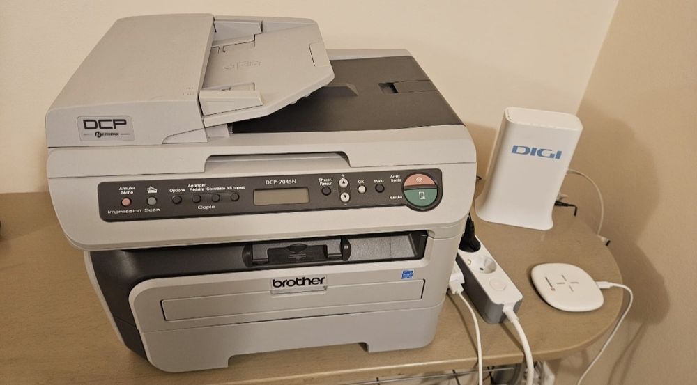 Vând imprimantă în stare foarte bună