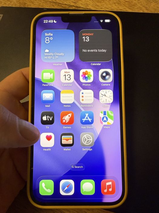 Iphone 14 plus в чудесно състояние / използван