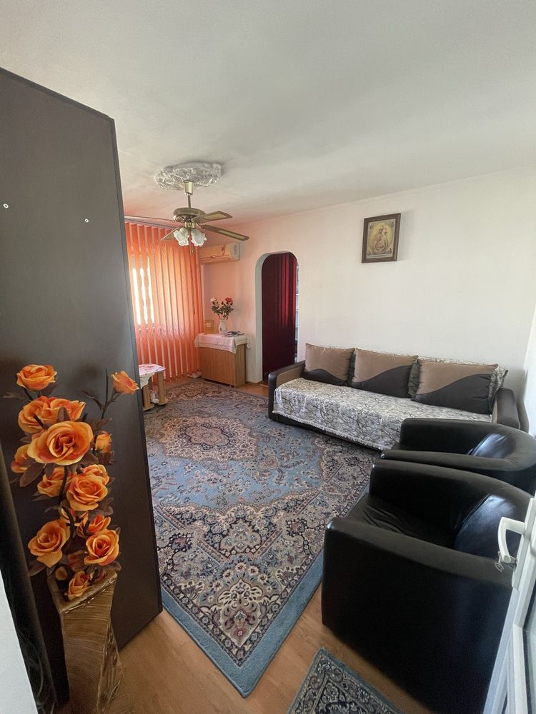 Apartament 2 camere mobilat str TULCEA, direct proprietar