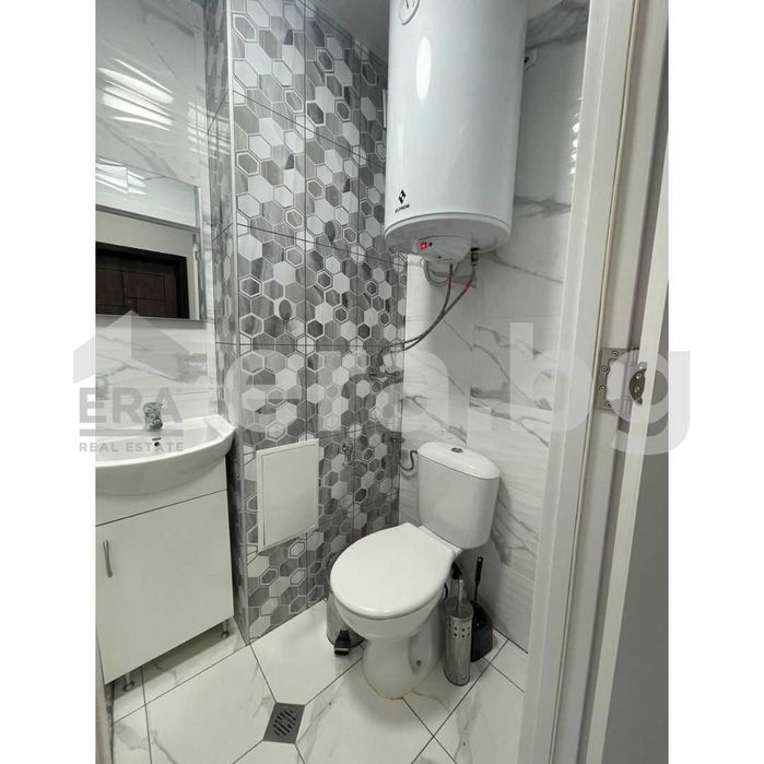 Продава се Двустаен апартамент в Варна, Аспарухово - 45 кв.м за 2332 €/кв.м - Снимка #9