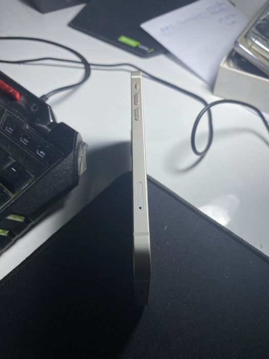 iphone 12 100% baterie