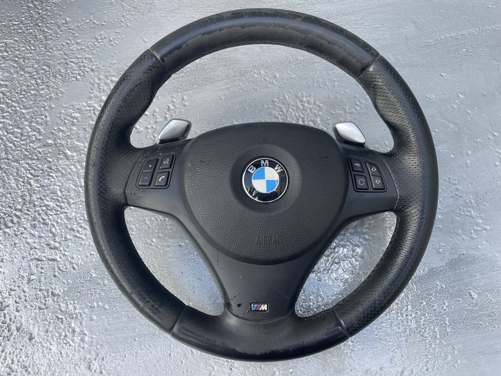 М волан с пера БМВ Е90/ Е91/ Е92 (m volan bmw e90)