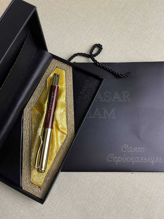 Именная подарочная ручка в премиальной коробке 1530