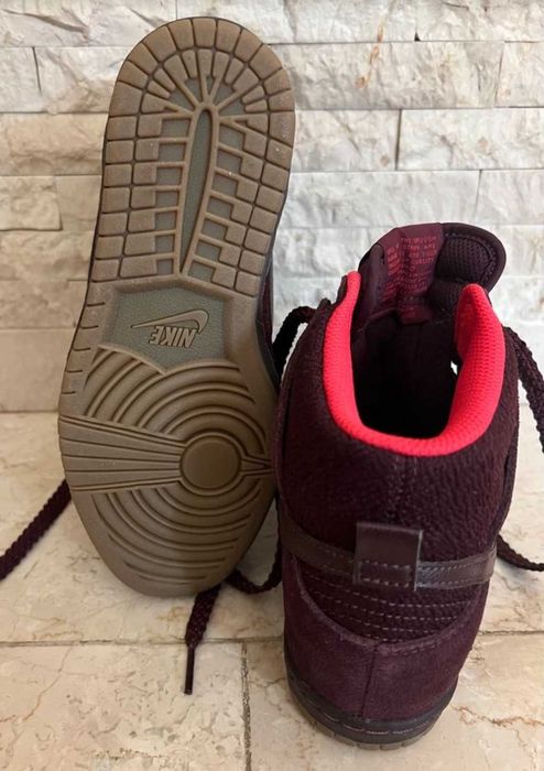 Нови маратонки / кецове Nike Dunk Sky Hi със скрита платформа