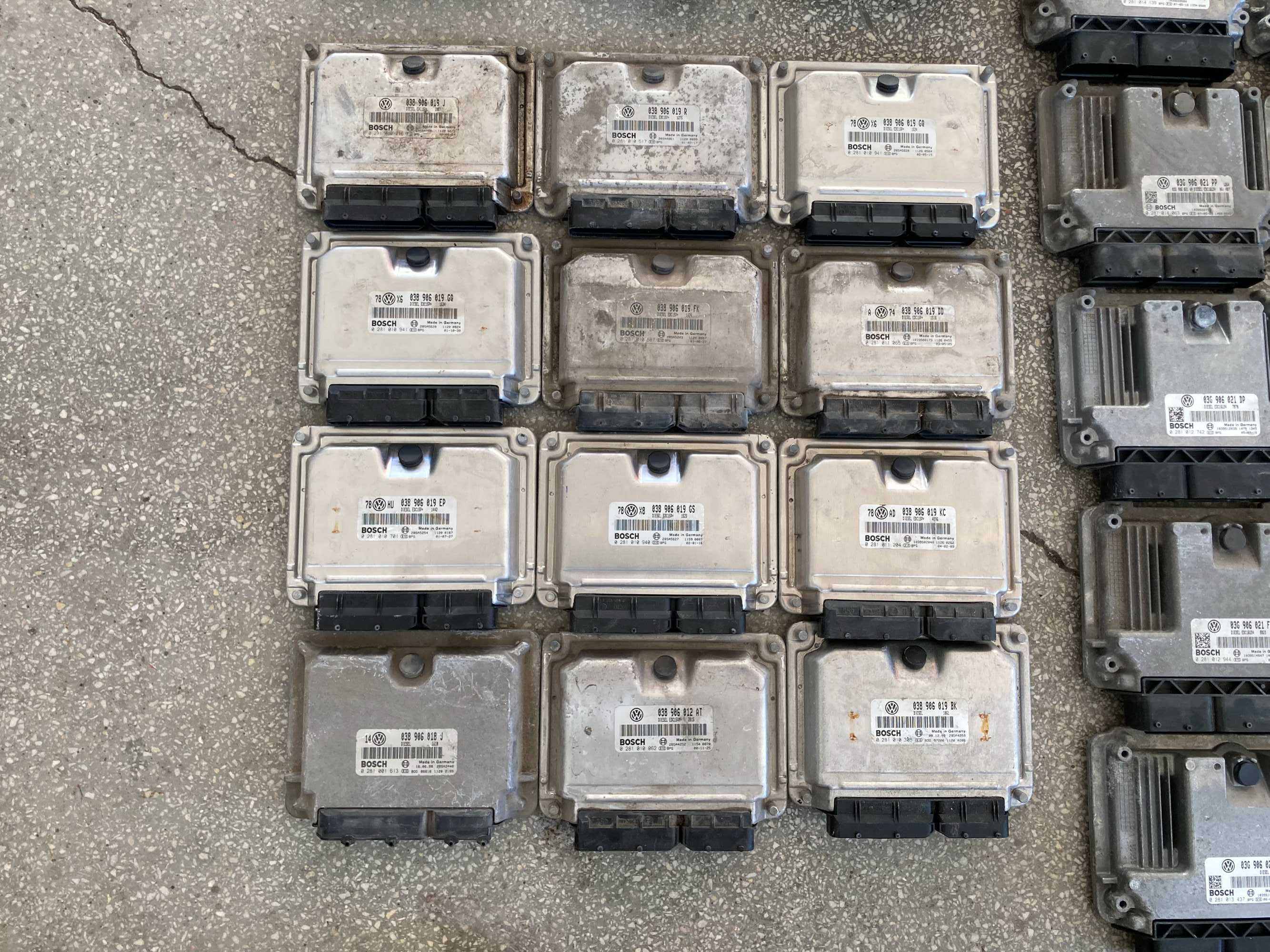 Компютър еку ecu електронен блок двигател Сеат Леон 1.9тди 110кс ASV