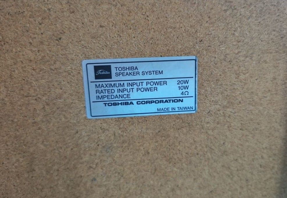Boxe toshiba 4 ohm