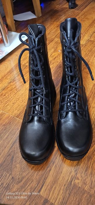 Bocanci piele marimea 44