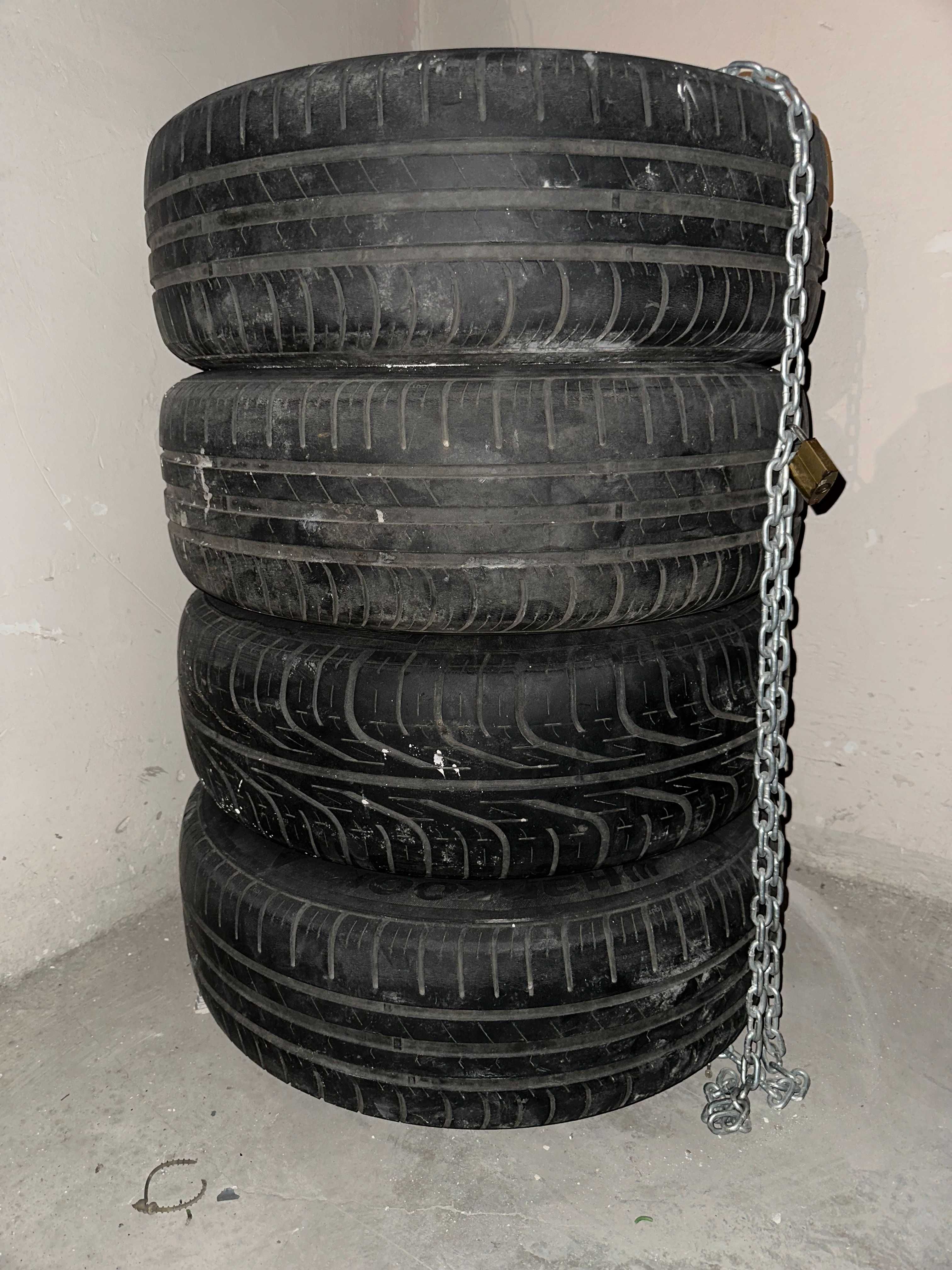 Cauciucuri PIRELLI Vara + Jante Ford (195/60/R15 88H)