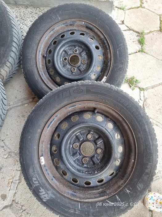 Зимни гуми Mishelin 175/65 R14 с джанти