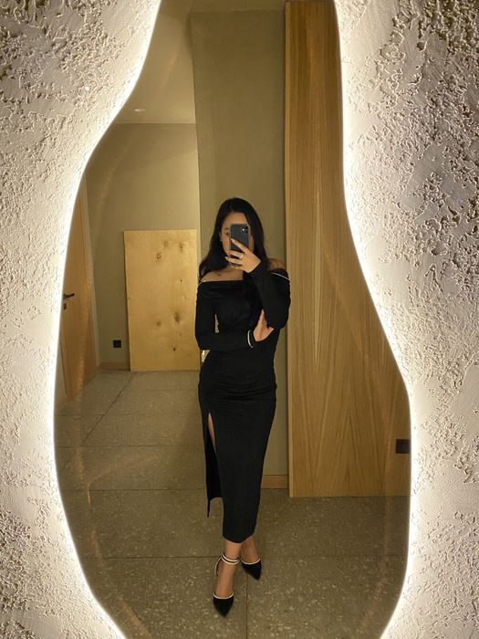 Платье lichi продам