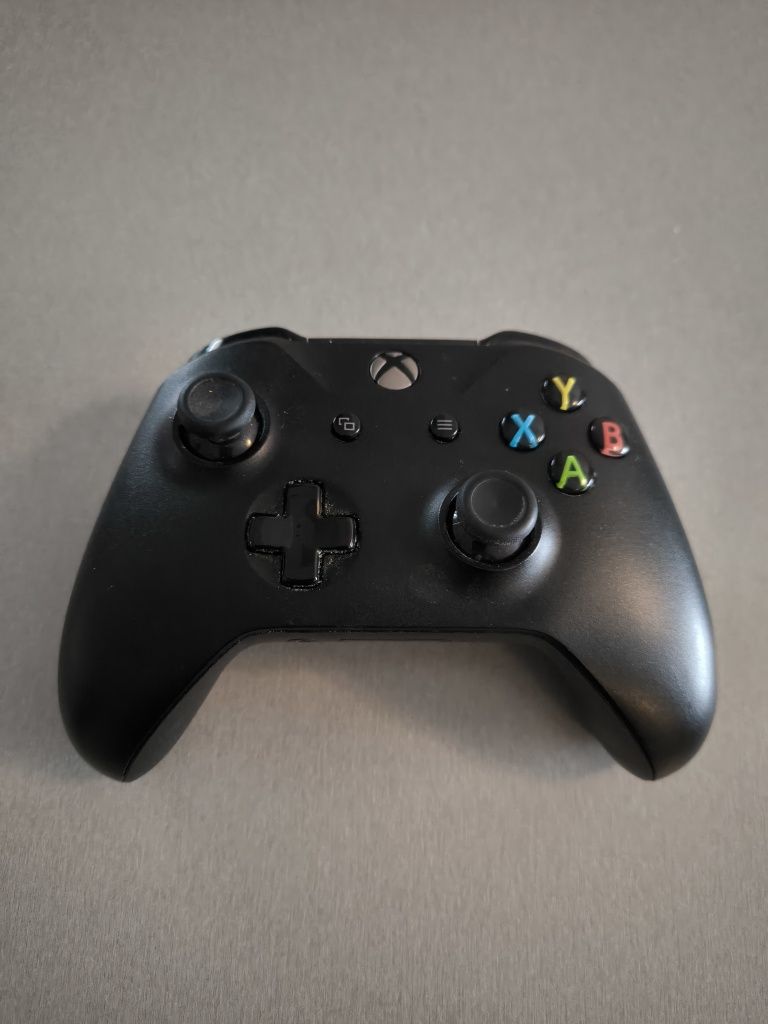 Джойстик, оригинален XBOX и Minecraft
