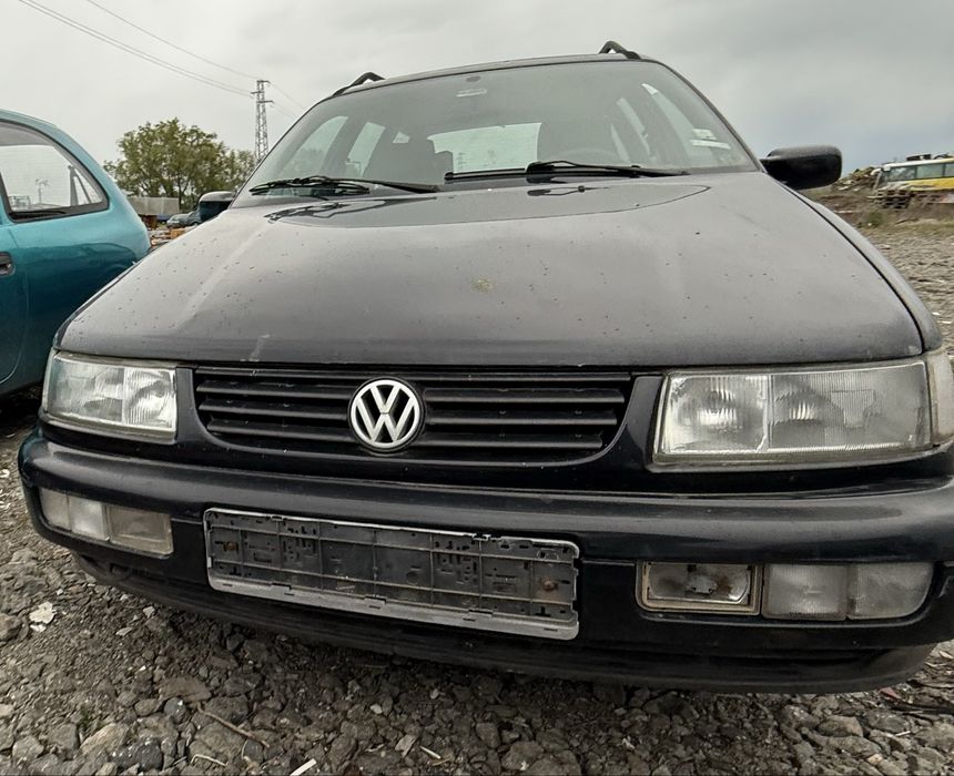 Volkswagen Passat 1.8 90hp на части