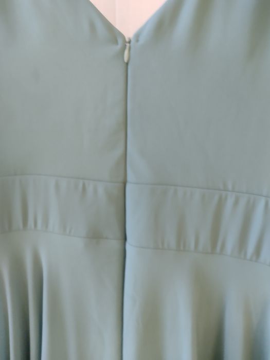 Дълга официална рокля