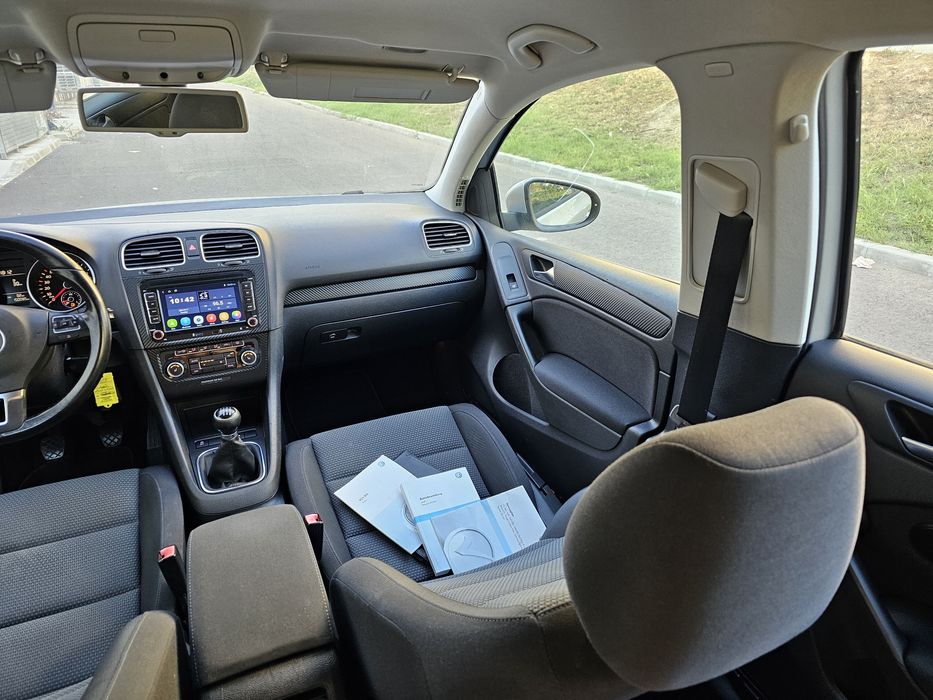 VW Golf 6 1.4TSI NaviTouch SenzoriParcare Clima ÎncălzireScaune Cameră