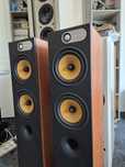 Bowers Wilkins 684 boxe TOP