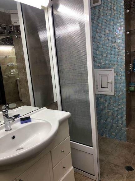 Дава се под наем Двустаен апартамент в Бургас, Лазур - 60 кв.м за 433.5 € - Снимка #4
