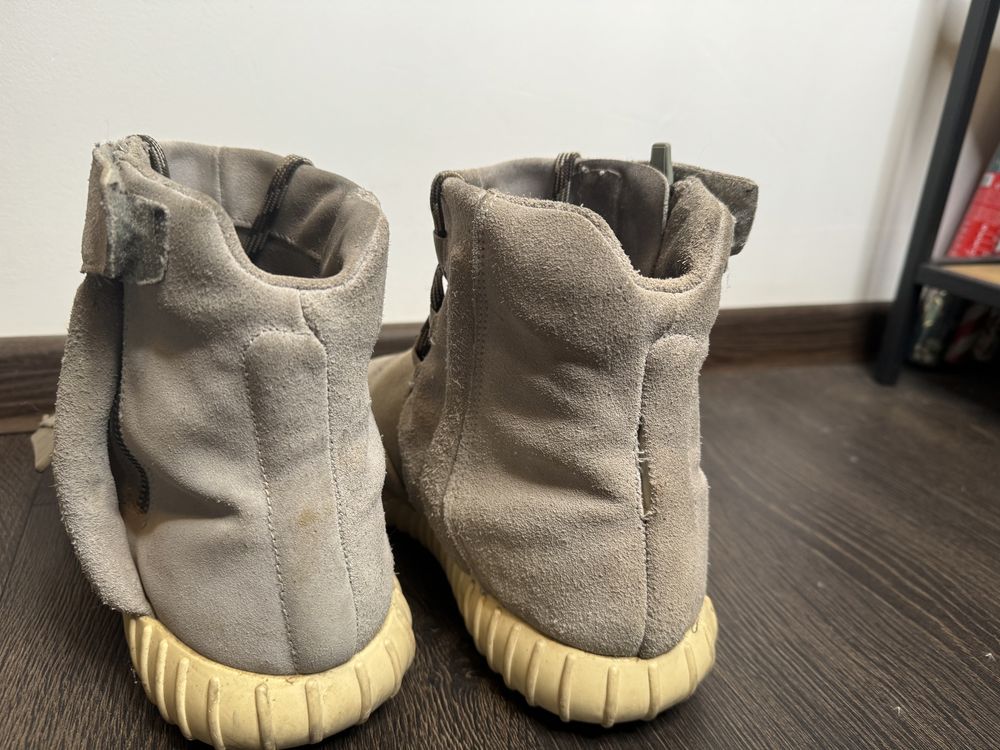 YEEZY Boost 750 marime 43,1/3