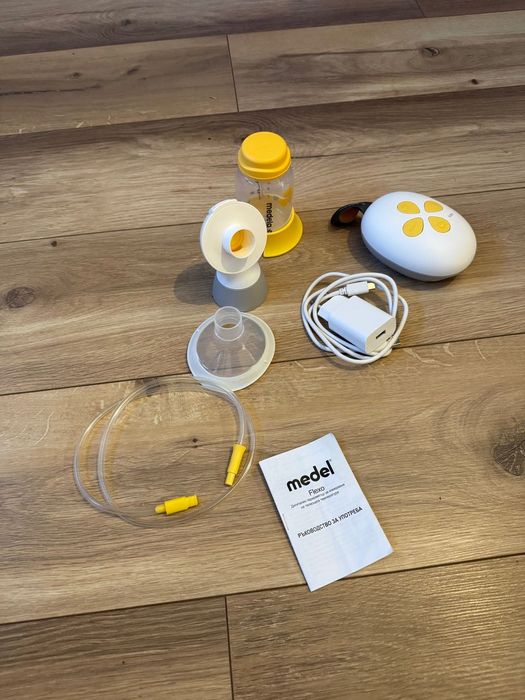 Електрическа двуфазна помпа за кърма Medela Solo