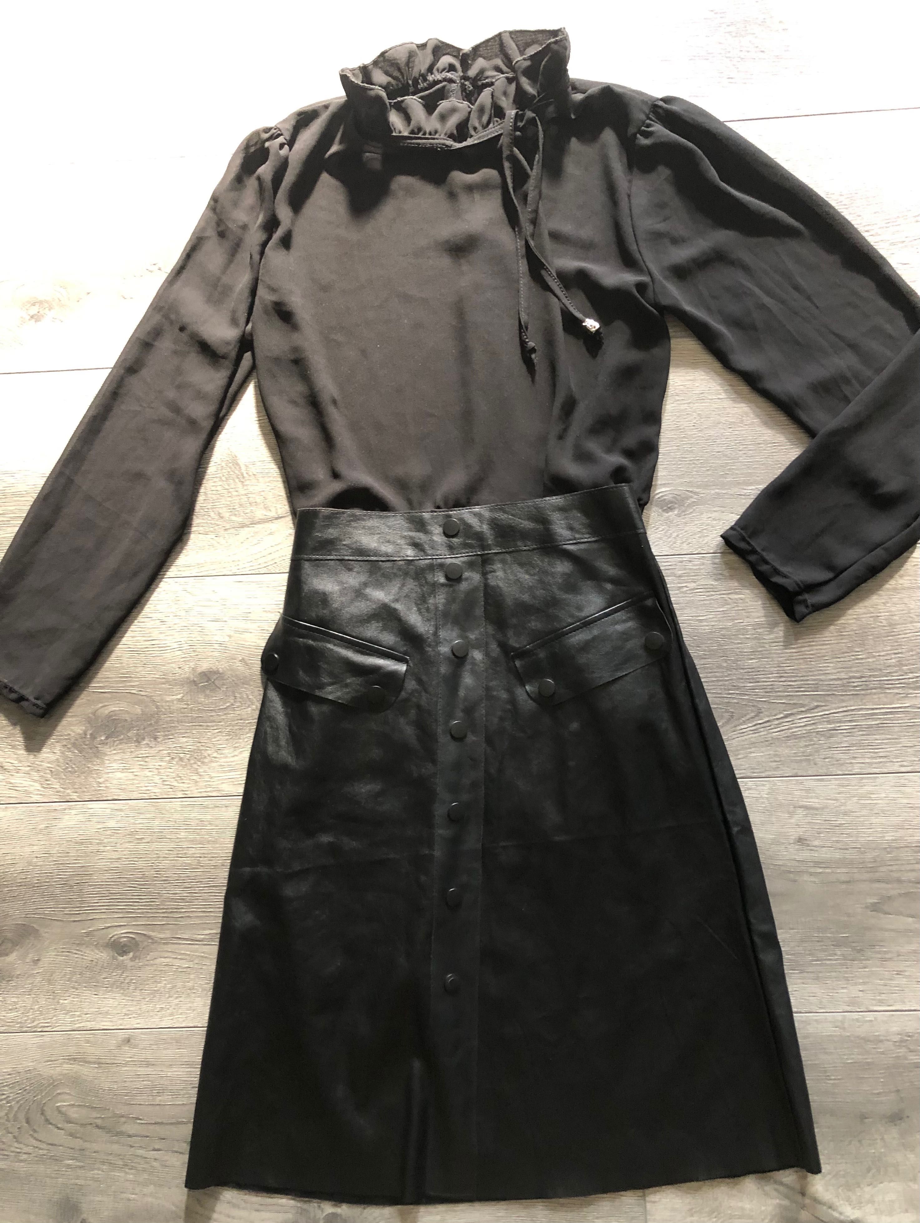 Fusta și bluza neagră mărimea s