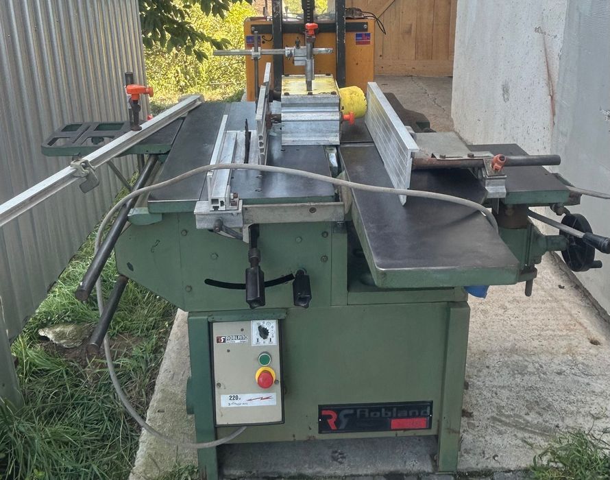 Mut tamplarie Robland cu 5 operatii 380 v