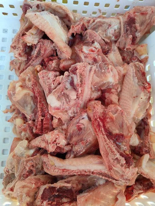 Спинки куриные для животных оптом с доставкой по г. Алматы