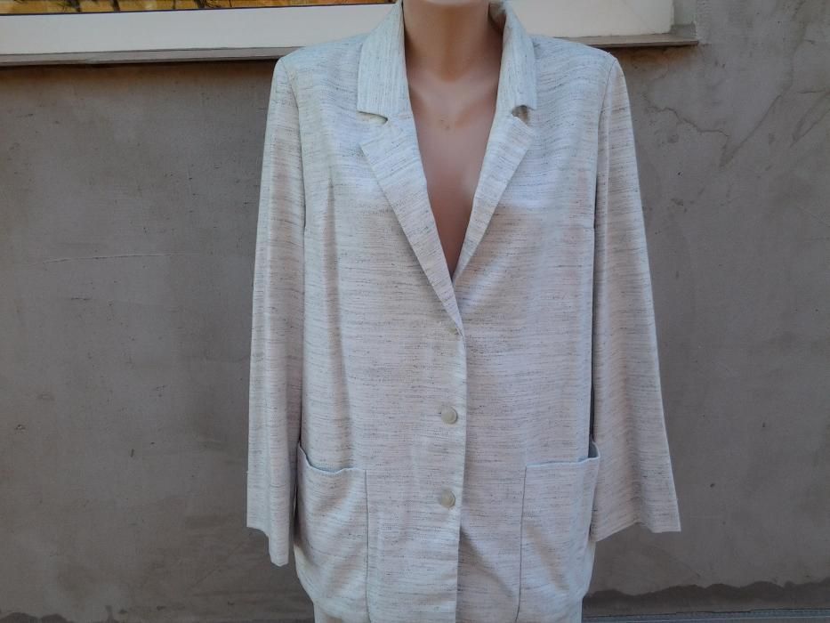 Salt & Pepper costum dama mar. 46 / XL