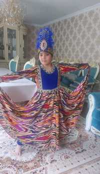 Уйгурский костюм атлас