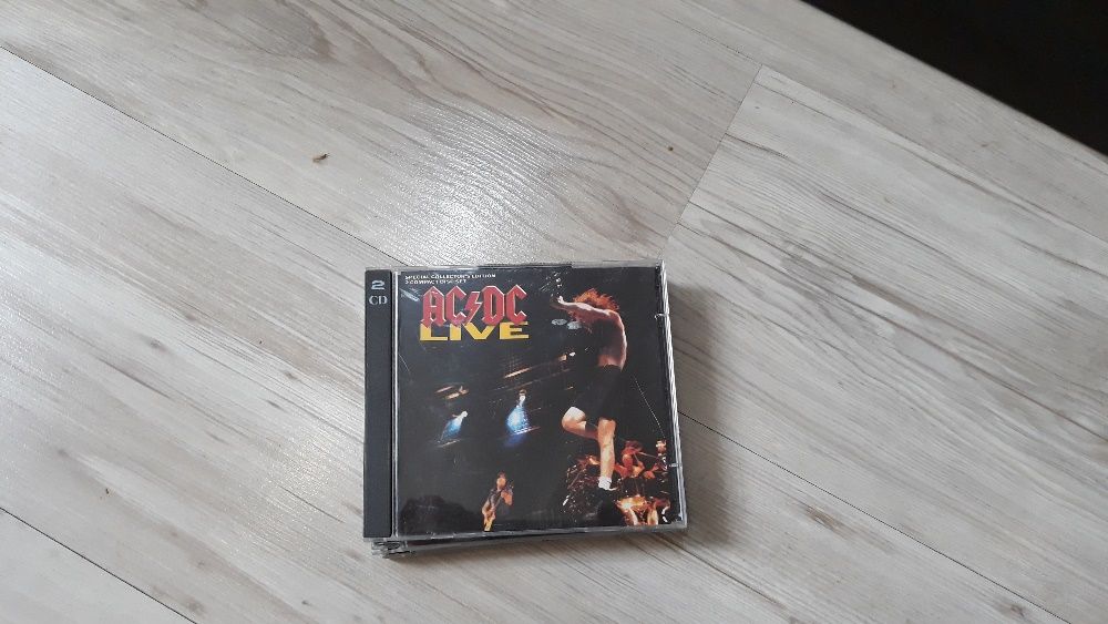 Оригинални дискове с музика