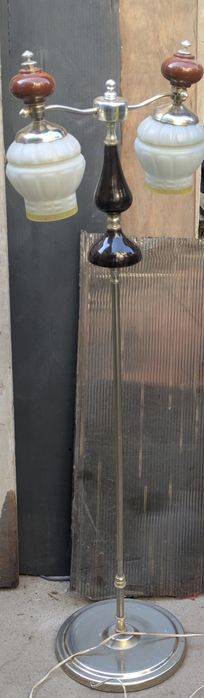 Торшер двух ламповый с вилкой и кнопкой