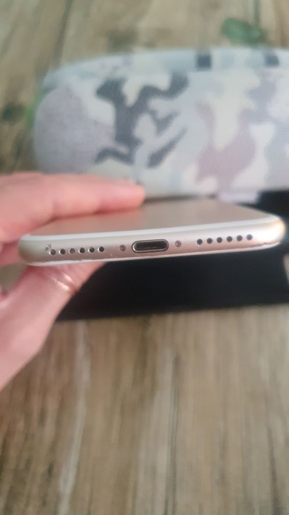Iphone 7 - gold 128 gb