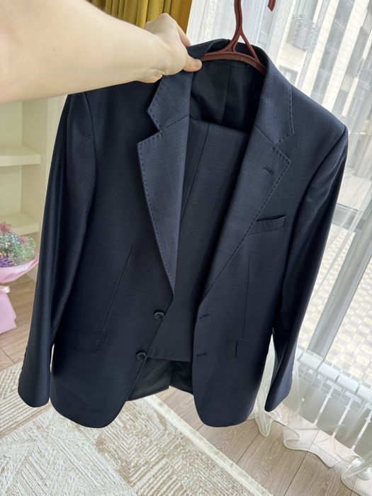 Мужкой костюм размер 52/6