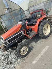 Tractor japonez yanmar 165