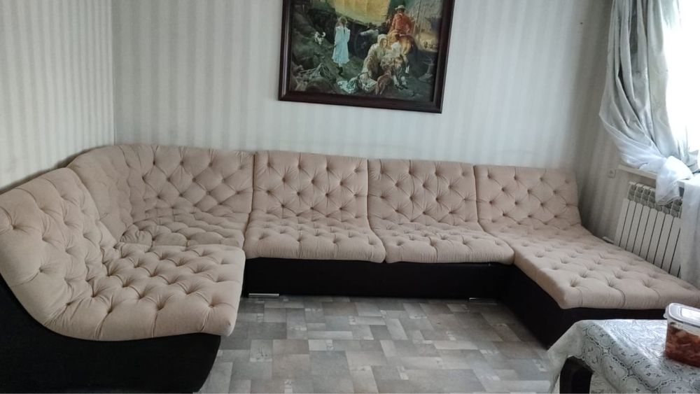Продам диван в комплекте