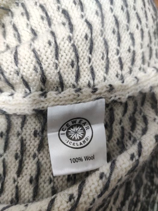 Pulover lung de damă Icewear Iceland din lână mărimea XL
