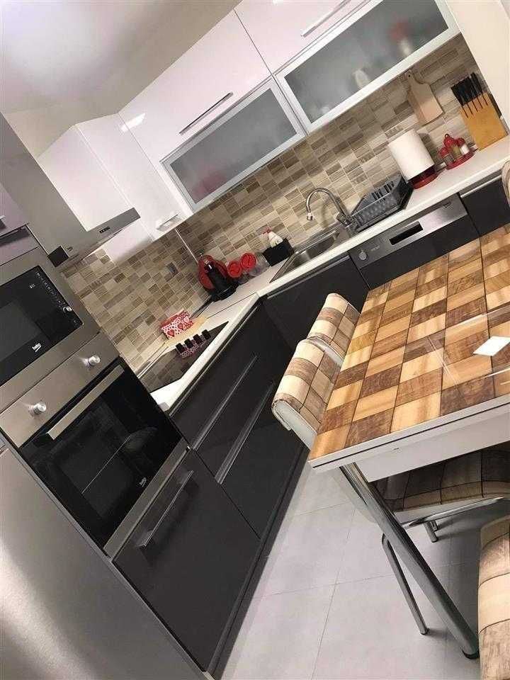 Дава се под наем Двустаен апартамент в София, Зона Б-5 - 58 кв.м за 663 € - Снимка #1