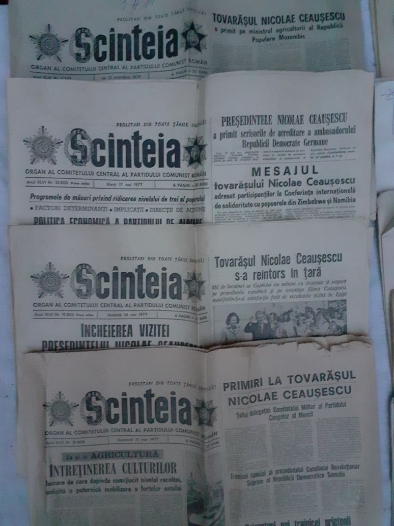 Vand ziare vechi