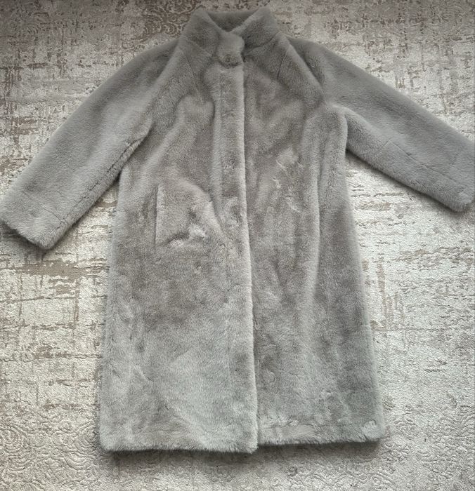 Продам куртки и шубы