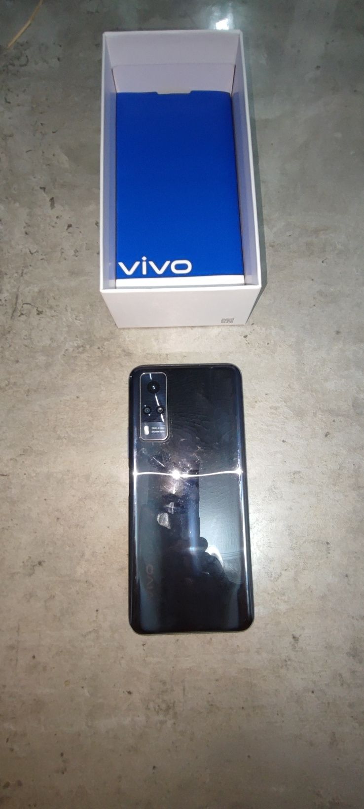 Продаётся Телефон Vivo