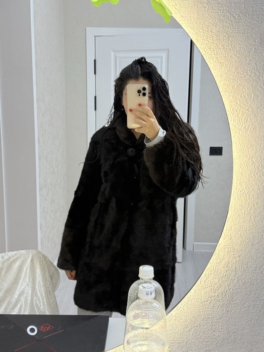 Продам Норковую шубу , размер 46-48