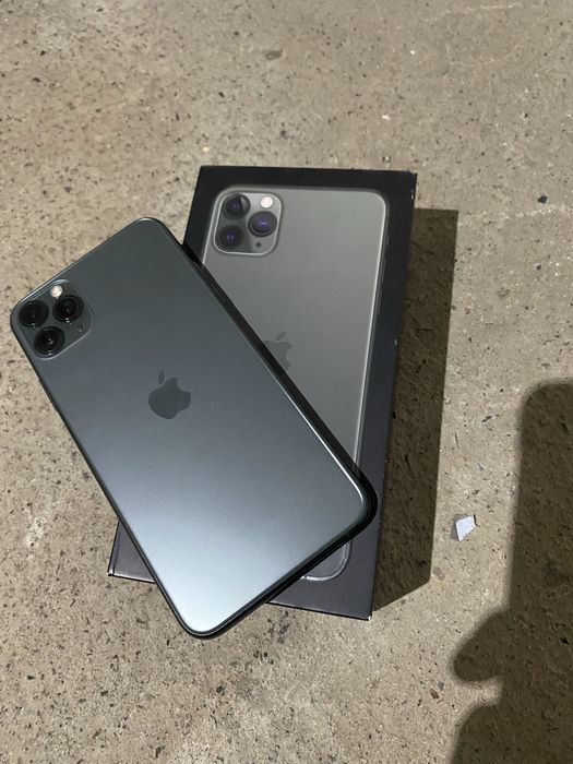 Iphone 11 pro max holat idiyal