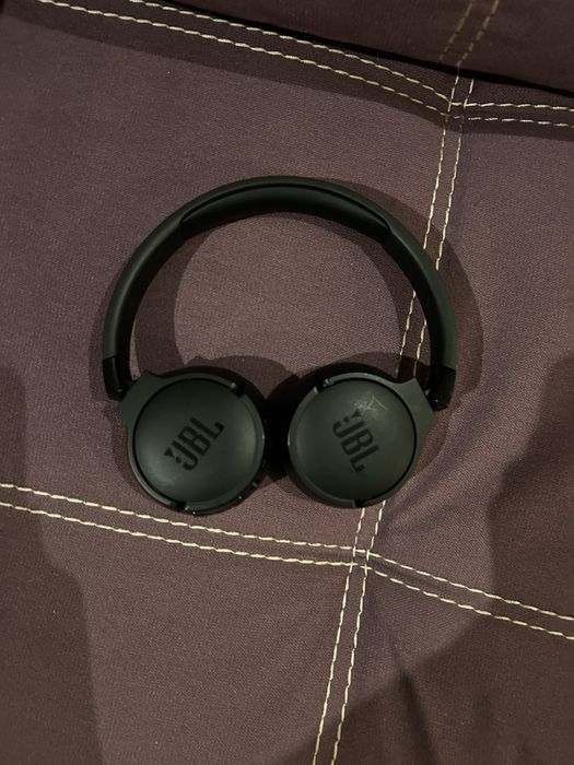 JBL TUNE670NC Наушники