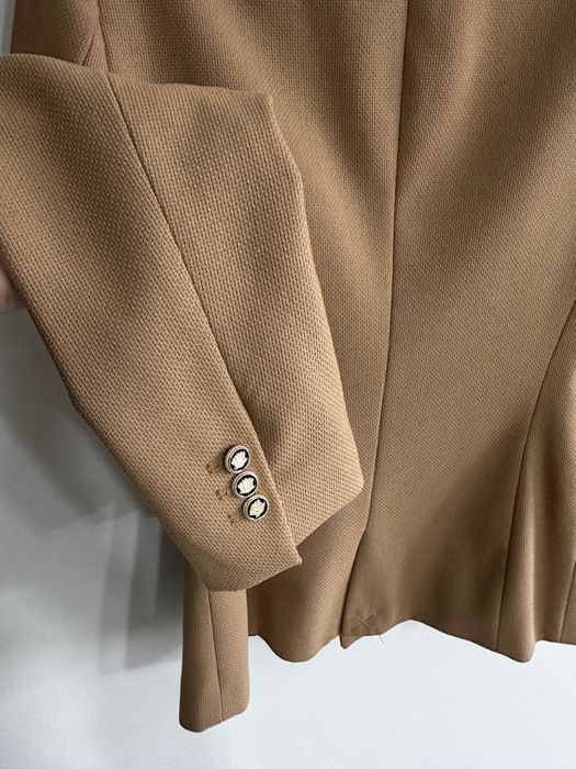 Сако ZARA с двуредово закопчаване