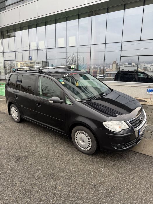 Volkswagen Touran 1.9 TDI, 2009. Webasto. Dublu climatronic. 2 chei