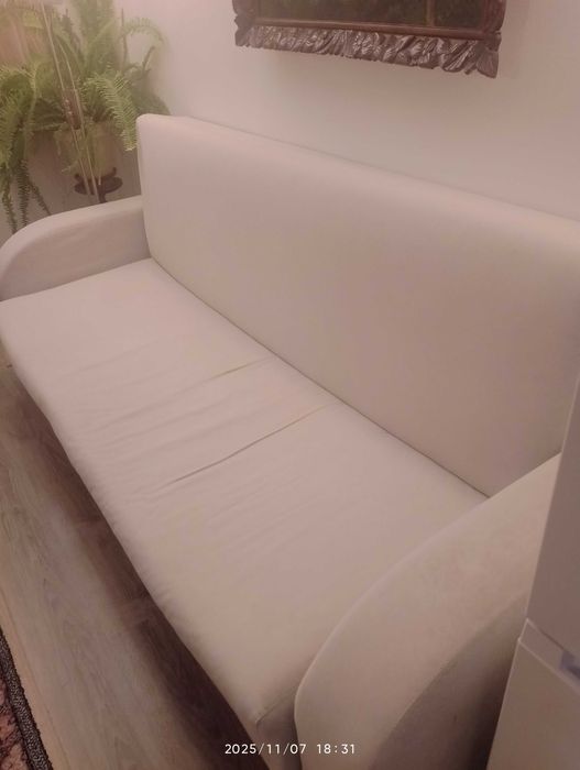 Канапе ,диван ,разтегателно и  ракла