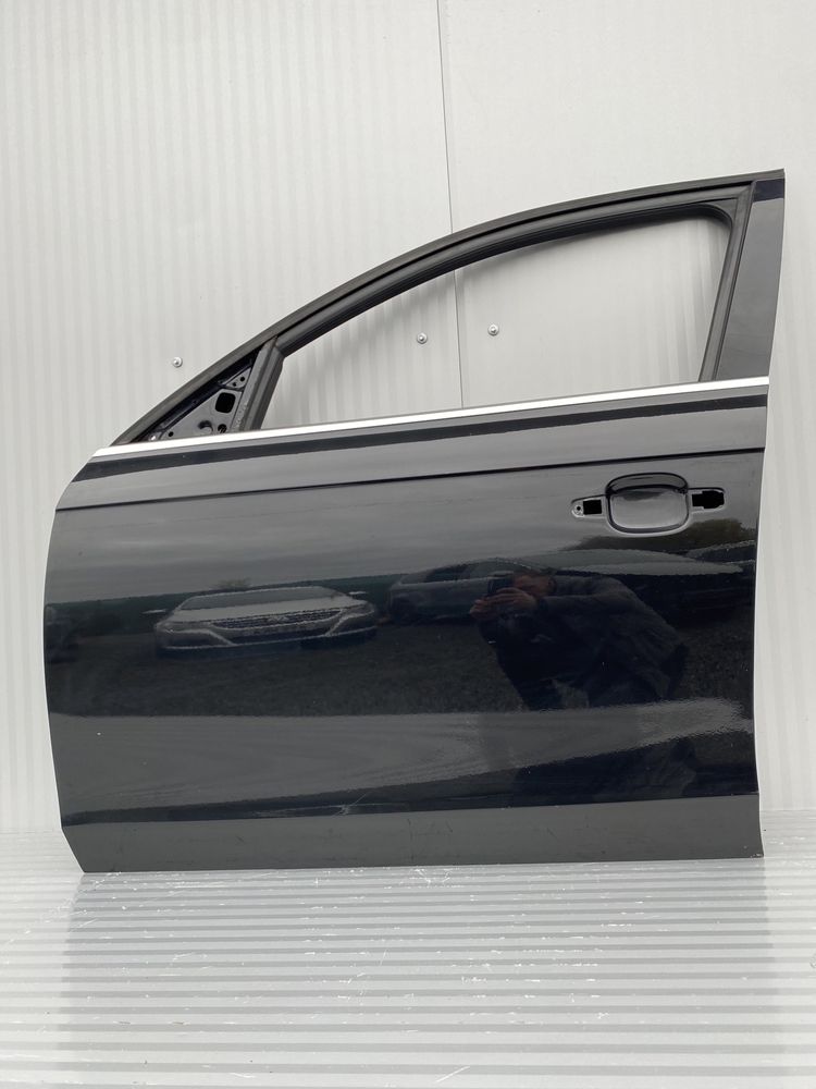 Usa st fata Audi A4 B8 2008-2015 cod de culoare LZ9Y