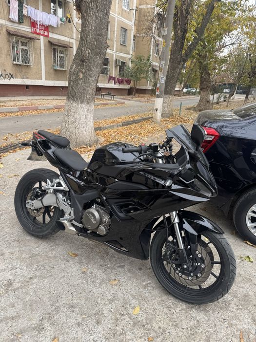 Продаеться мотоцикл