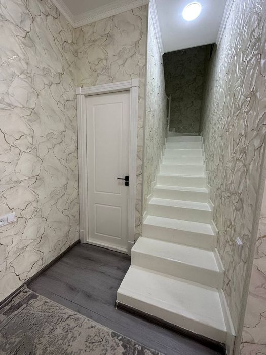 Хонободда коттедж сотилади