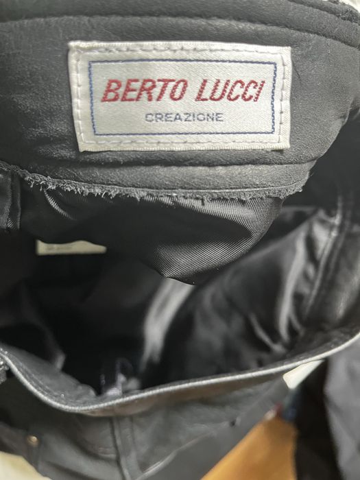 Pantaloni piele naturala, masura 38