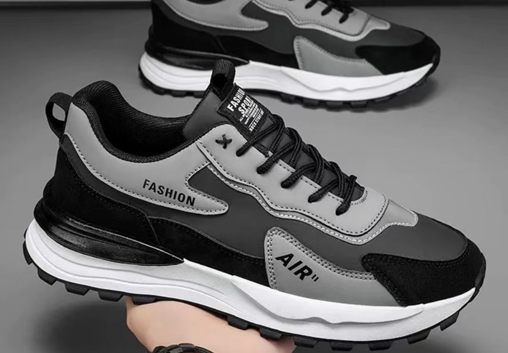 Продам кроссовки новые,не подошёл размер.