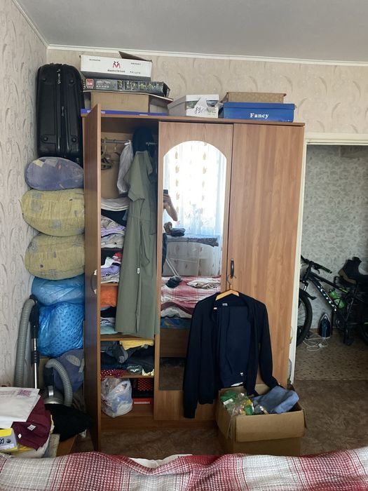 Продам спальню